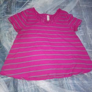 Pink no boundaries shirt